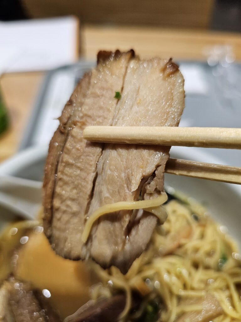 The chashu pieces were meaty, fairly thick, and well seasoned.  The chashu is very flavorful, with minimal fat. With the large bowl you get a lot of pieces which was awesome.