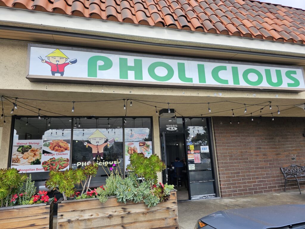 The front of Pholicious in Fountain Valley, CA